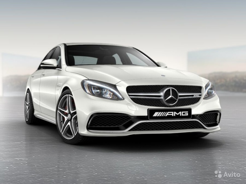 Изображение:Avito-2016 Mercedes-Benz C-class AMG.jpg